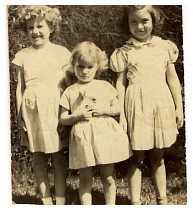 jo ann, bobbie , & billie walters.jpg